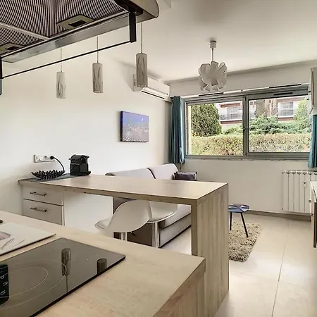 - 1 Minute De La Et De La Promenade Des * Nice